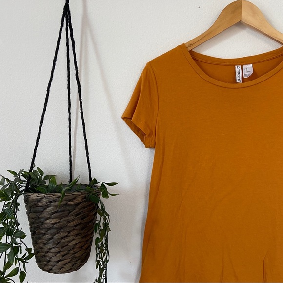 Gold Basic Tee | H&M - Picture 4 of 5